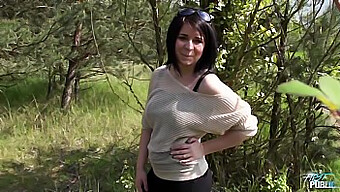 Amateur Teen Girl Shows Off Her Big Tits In The Great Outdoors