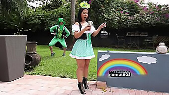 Video Mới Nhất Từ Bangbros.Com Có Sự Tham Gia Của Gostosa, Sloan Harper Và Rose Monroe