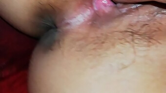 Primer Intento De Una Amateur Porno Casero Con Un Coño Apretado